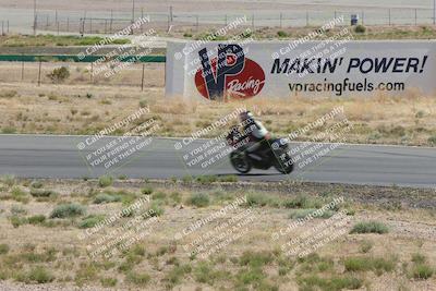 media/Apr-20-2025-AHRMA (Sun) [[393a79c373]]/Race/Group 12/Turn 4b/